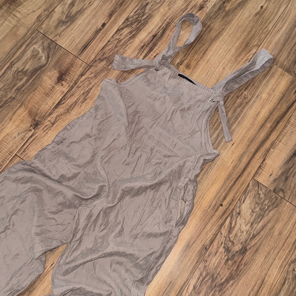 Forever 21 Taupe Tie-Shoulder Jumpsuit - Picture 4 of 6